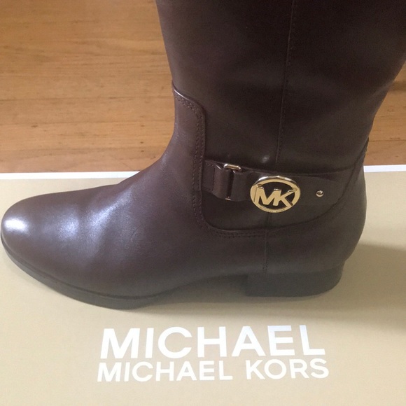 MCHAEL KORS BOOTS - Picture 1 of 8